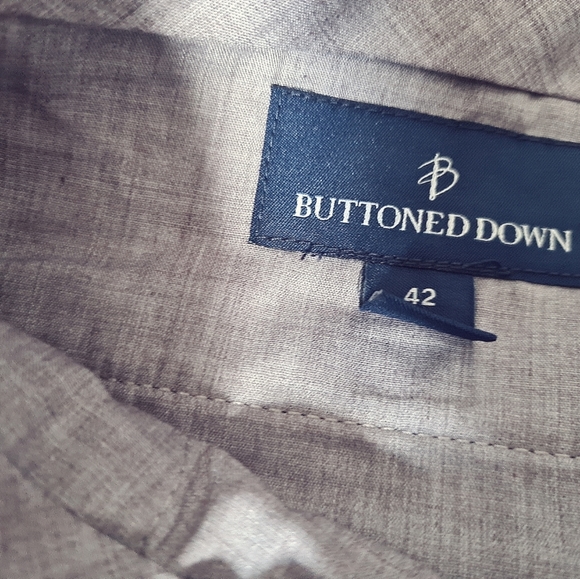 Buttoned Down Gray Chino Shorts. - Picture 3 of 6